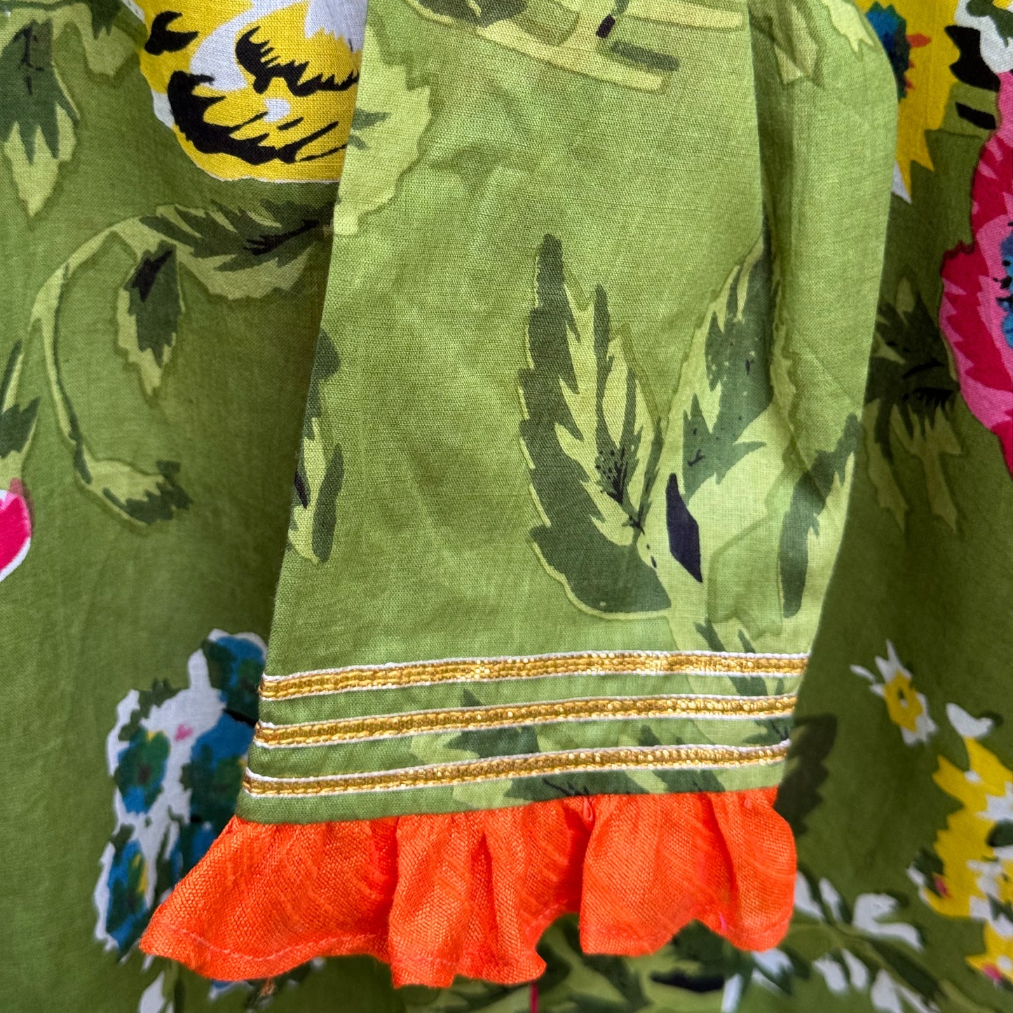 Bouquet of Flowers Kurta Pant Set