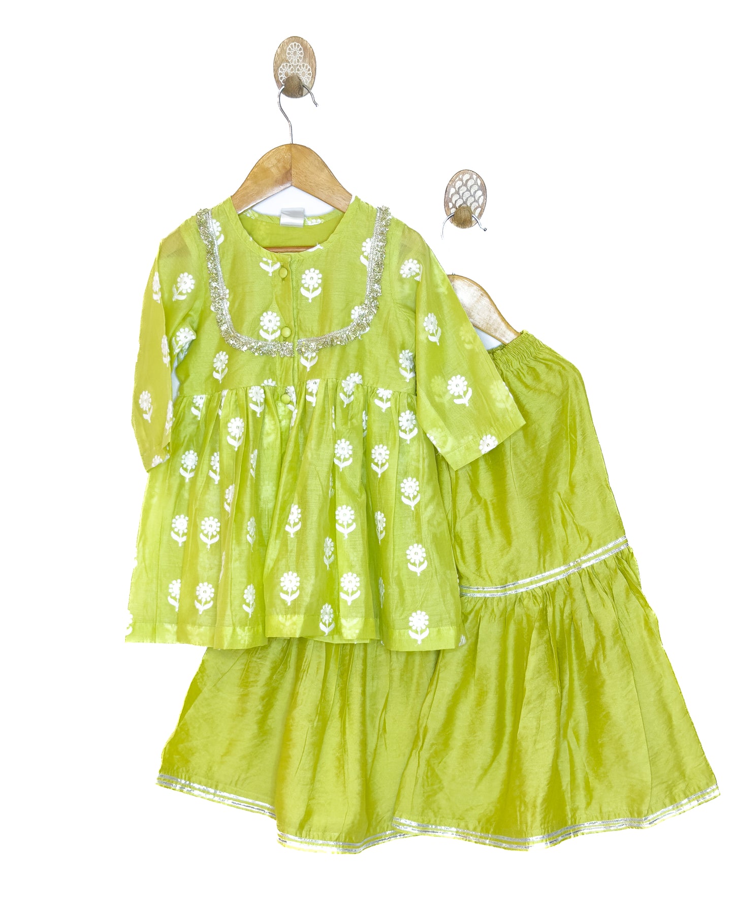 Mul Chanderi Green Embroidered Gharara Set