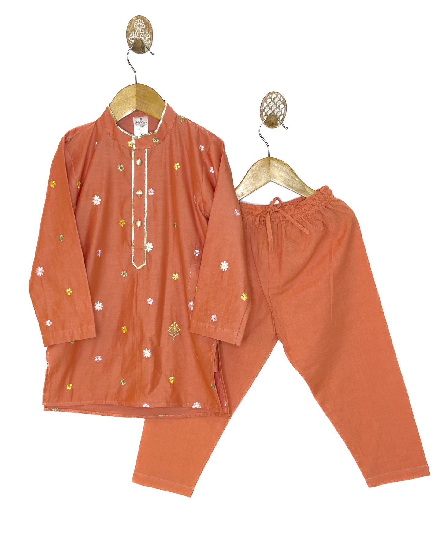 Mul Chanderi Rust Embroidered Kurta Set