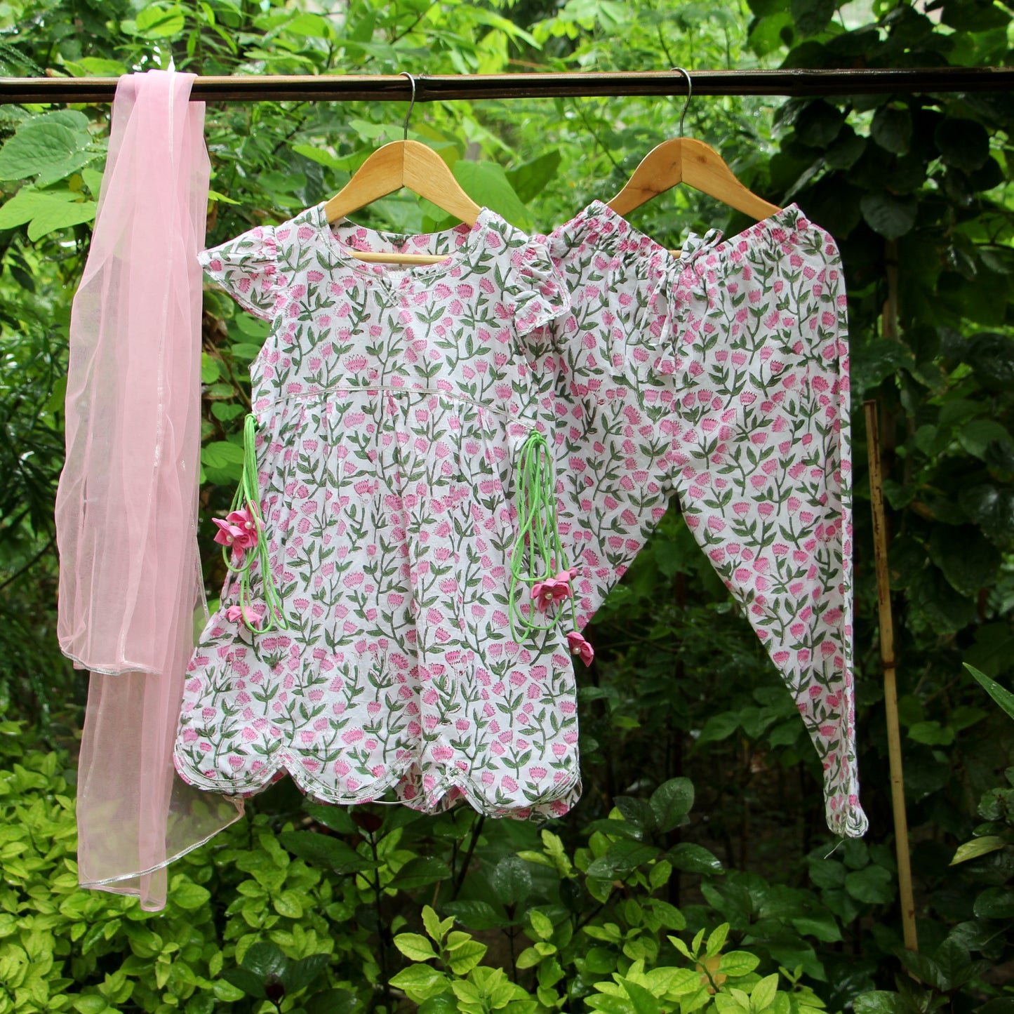 The Flower Power Set