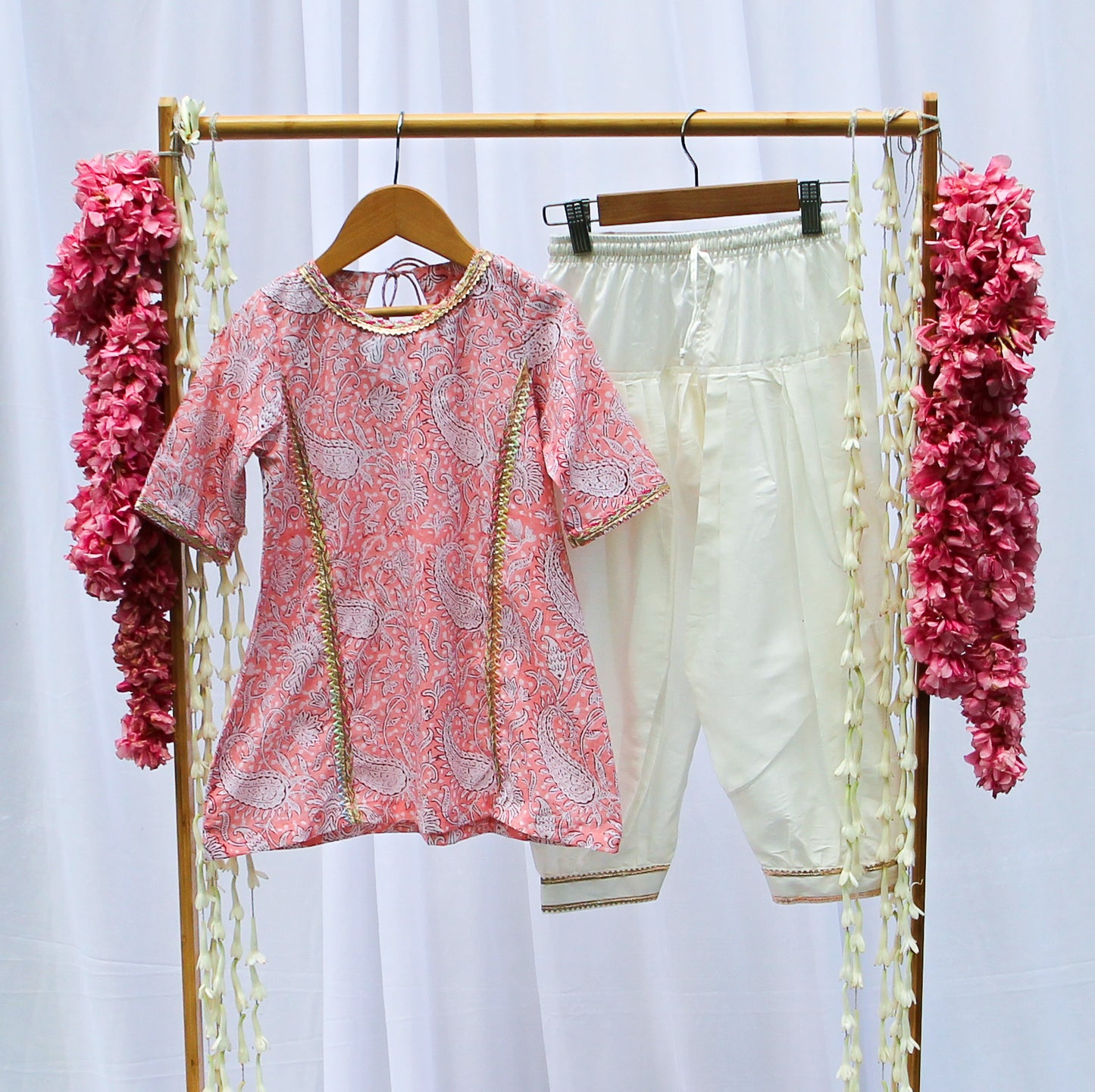 Anandi Kurta Salwar Set