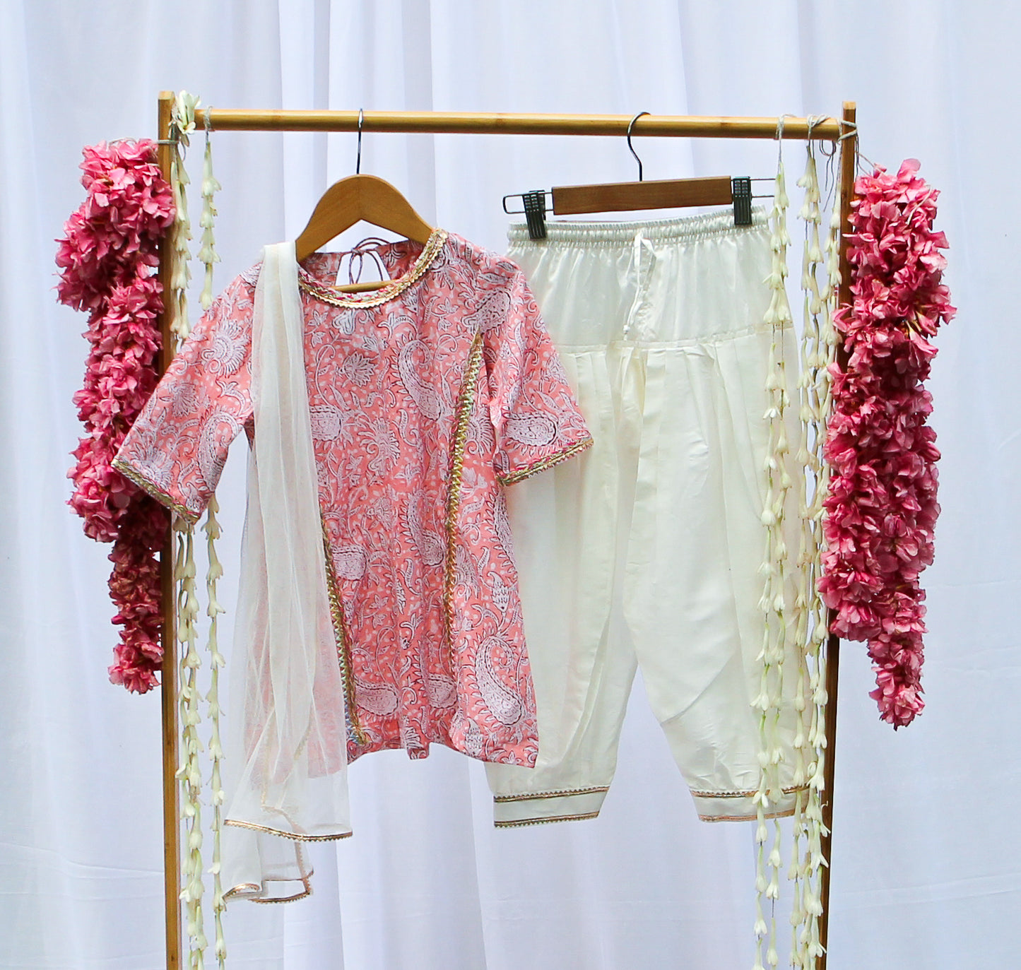 Anandi Kurta Salwar Set