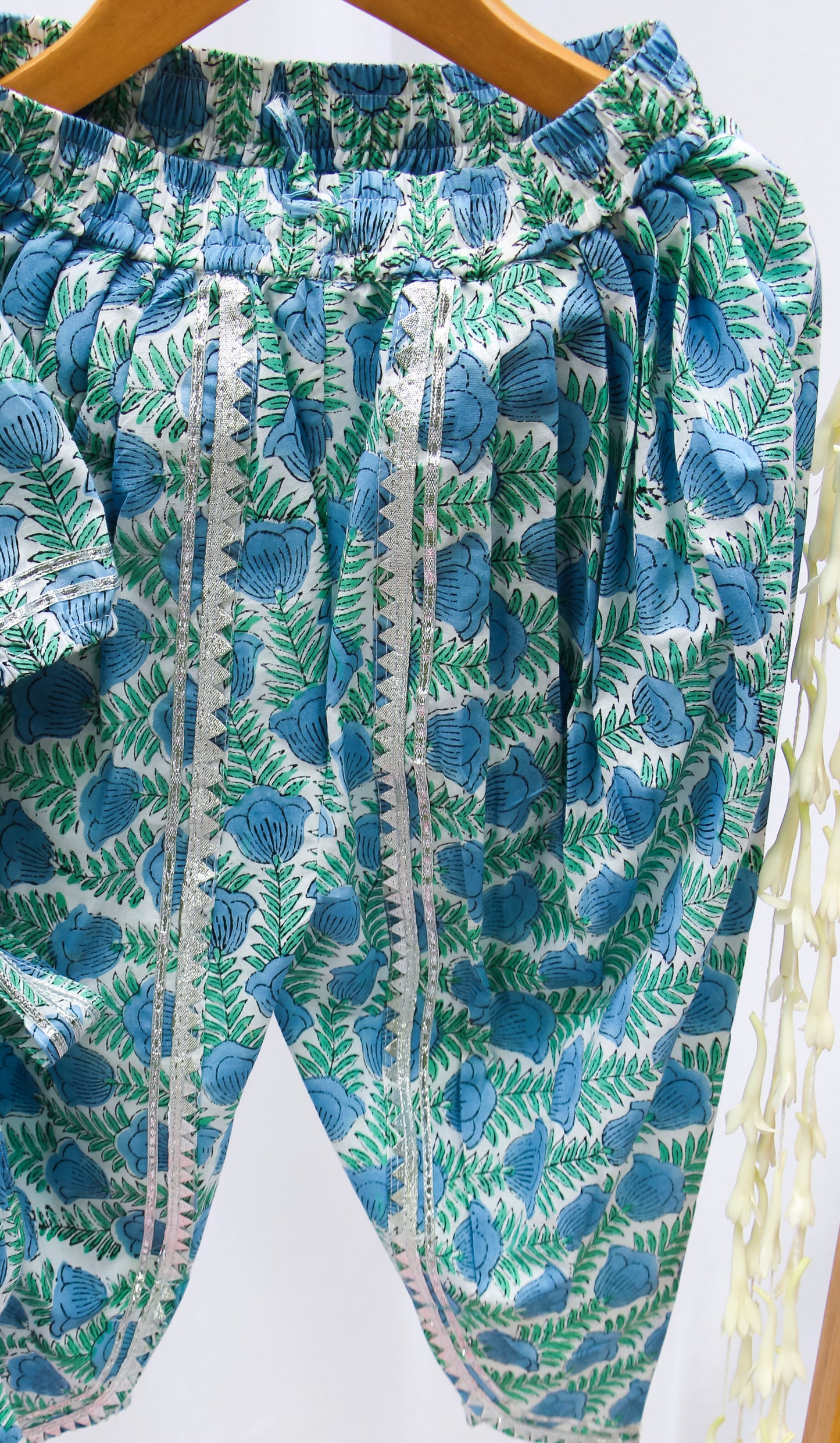 Manmohak Dhoti Kurta Set