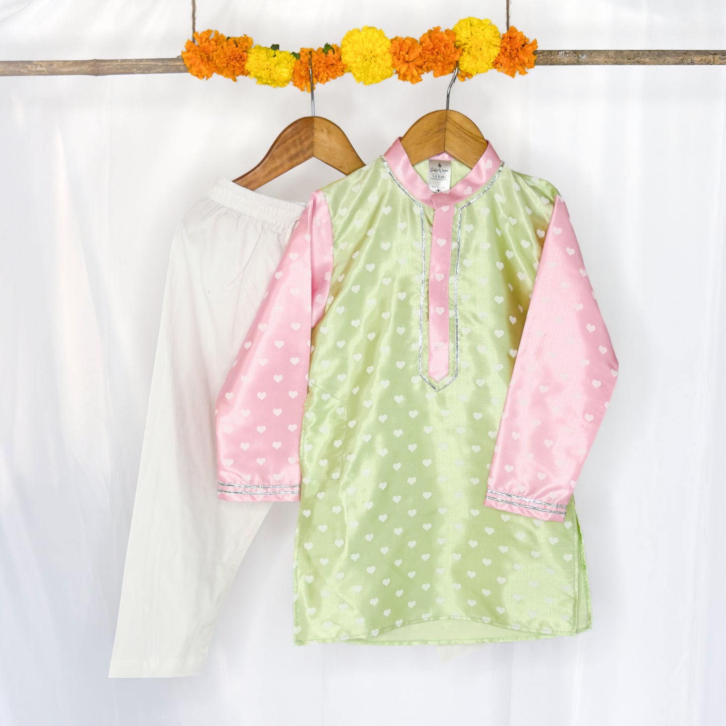 Sumer- a green-pink heart kurta set