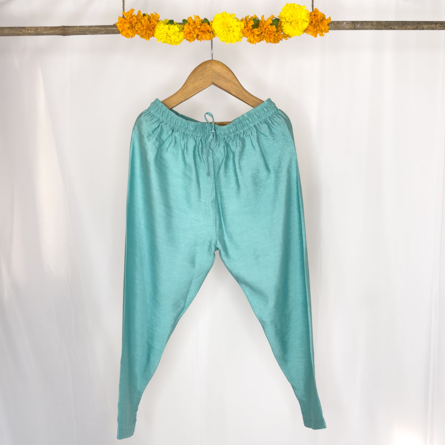 Aavyukta- chanderi aqua kurta set