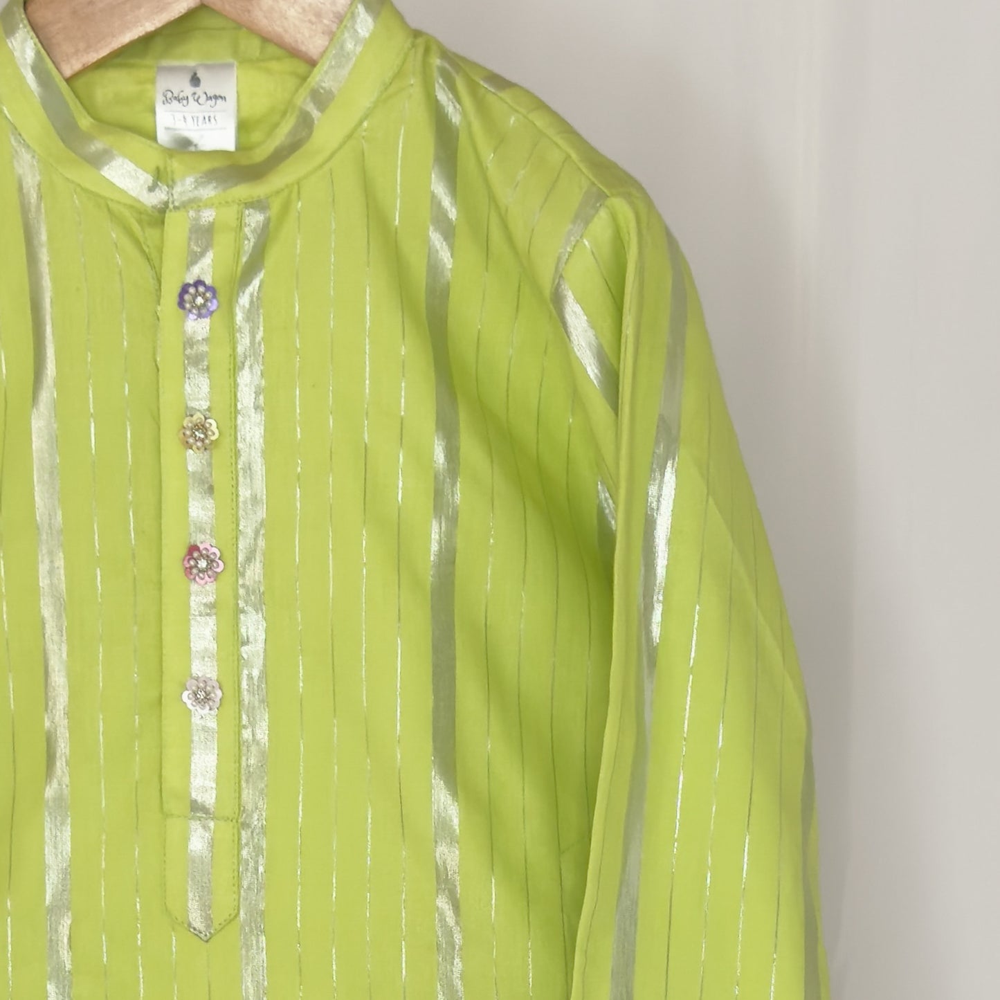Aaryavardhan- a green kurta set