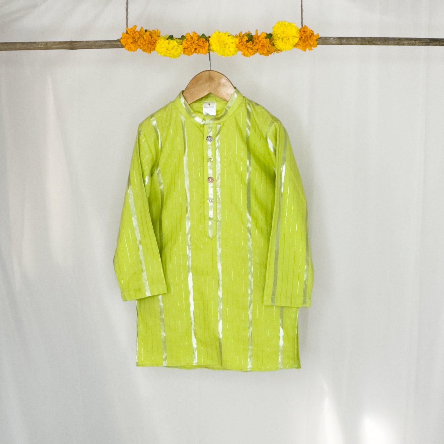 Aaryavardhan- a green kurta set