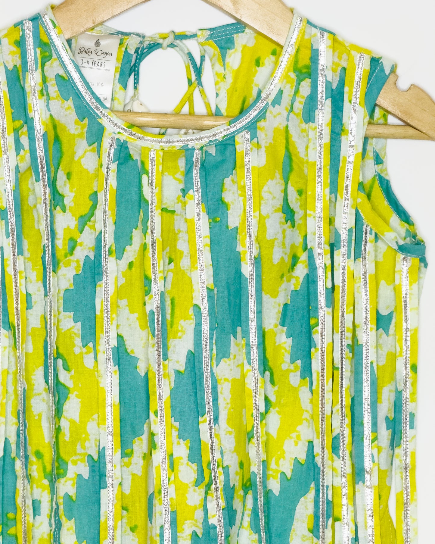 Abstract Print Dhoti Set with Shell Detailing