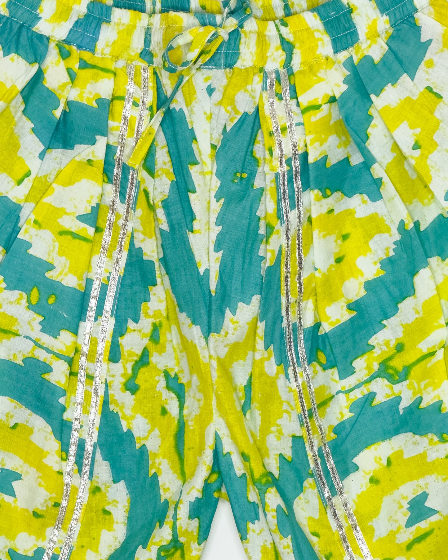 Abstract Print Dhoti Set with Shell Detailing