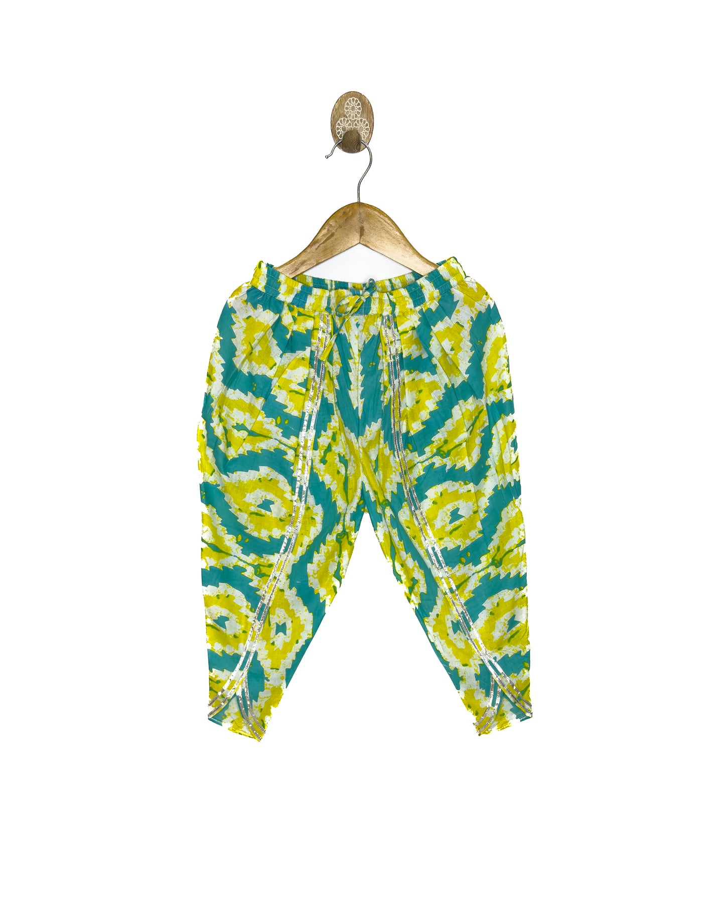 Abstract Print Dhoti Set with Shell Detailing