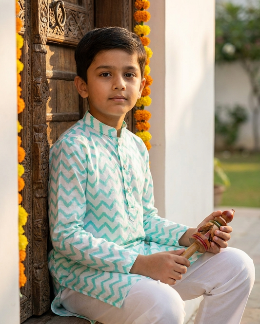 Saral Kurta Set